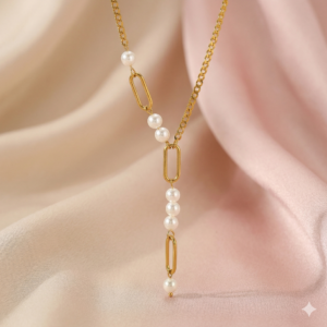 Gold pearl necklace